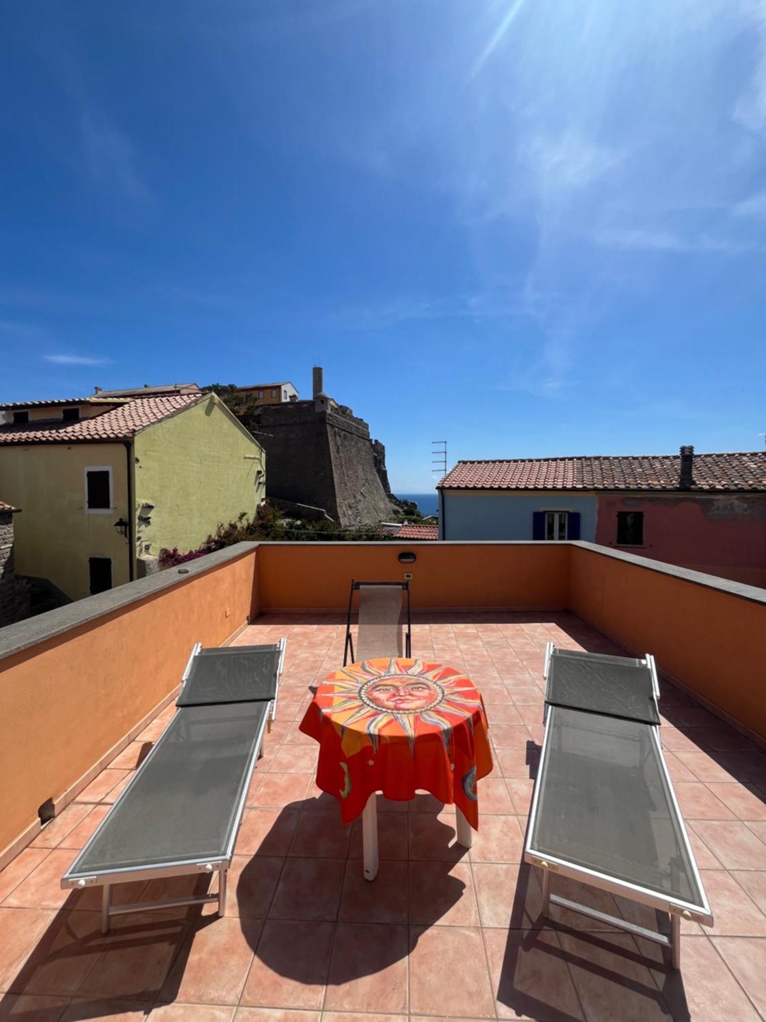Villa Casa Vista Castello Capraia Esterno foto